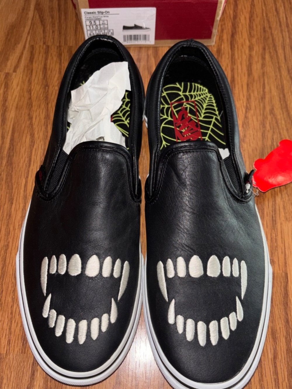 Vans Classic Slip On Leather Mens Size 9.5 Womens 11 Vampire Teeth Fangs NWB